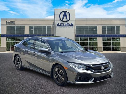 Used 2018 Honda Civic EX image 7