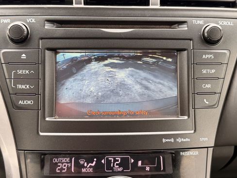 Used 2012 Toyota Prius V Three image 31