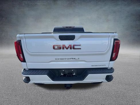 Used 2019 GMC Sierra 1500 Denali w/ Technology Package AWD/4WD image 7