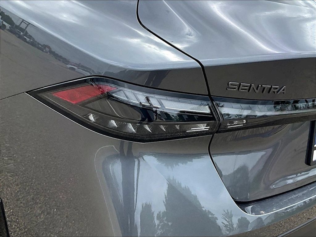 New 2026 Nissan Sentra SV w/ SV Convenience Package FWD image 28