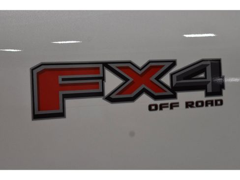 New 2025 Ford F350 Platinum image 9