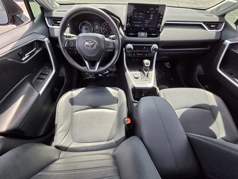 Used 2022 Toyota RAV4 XLE Premium AWD/4WD image 13