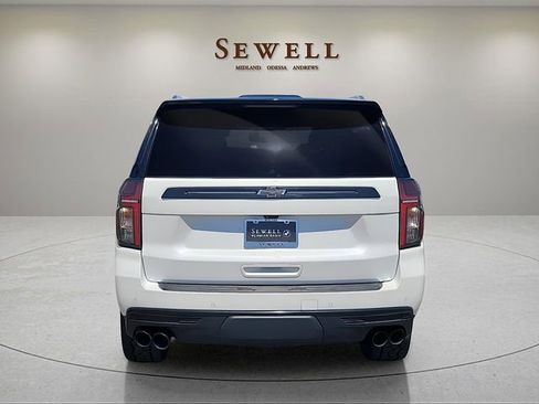 Used 2024 Chevrolet Tahoe High Country w/ Max Trailering Package AWD/4WD image 4