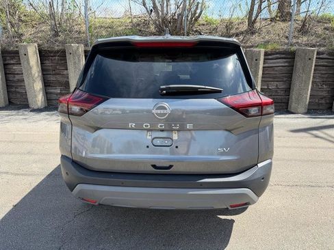 Used 2023 Nissan Rogue SV FWD image 29