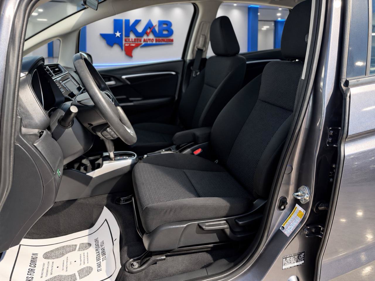 Used 2020 Honda Fit LX image 10
