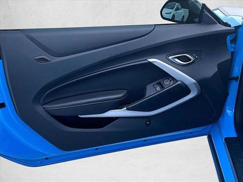 Used 2022 Chevrolet Camaro SS RWD image 18