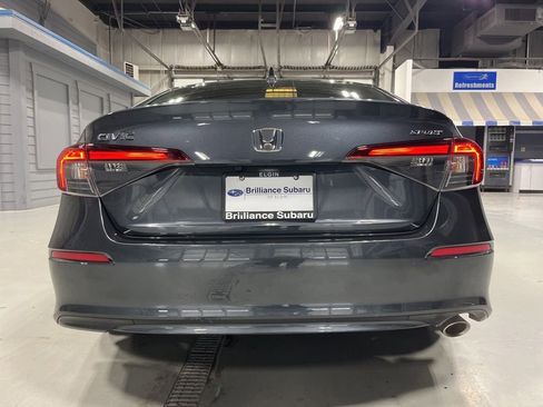 Used 2025 Honda Civic Sport image 8
