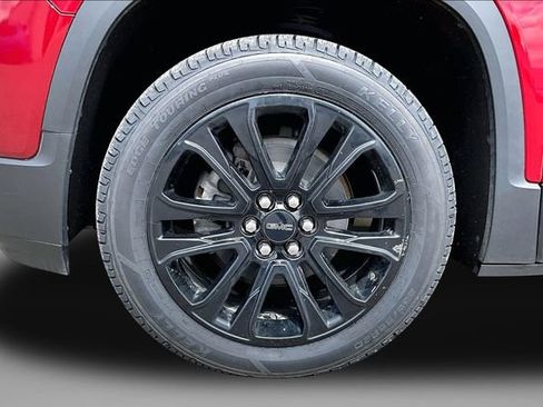 Used 2023 GMC Acadia SLT w/ Elevation Edition AWD/4WD image 9