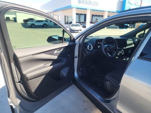 New 2026 Chevrolet Blazer EV LT w/ Midnight/Sport Edition image 19