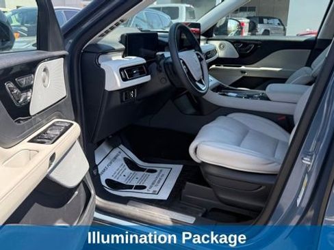 Used 2026 Lincoln Aviator Reserve AWD/4WD image 10