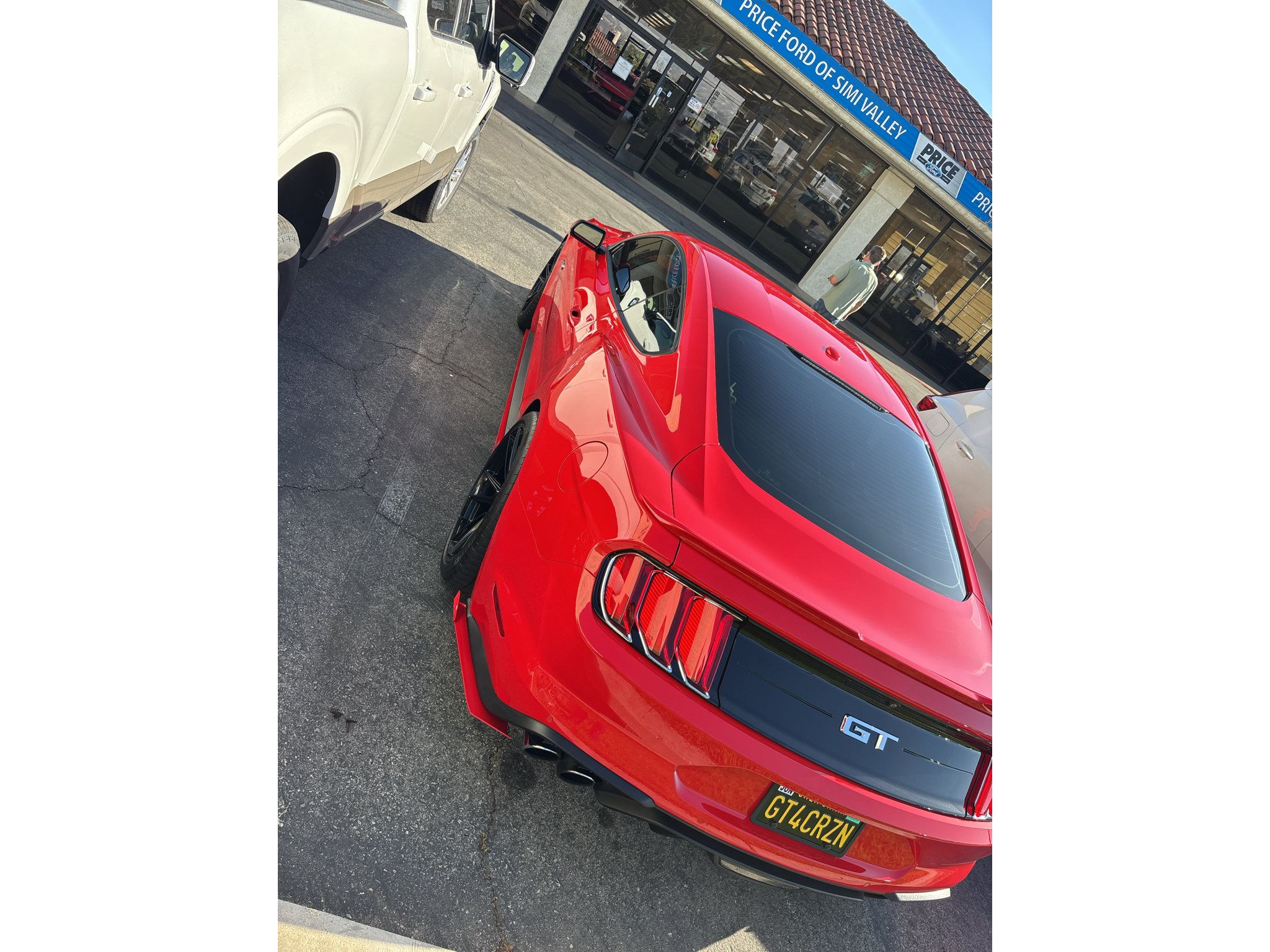 Used 2018 Ford Mustang GT Premium RWD image 5