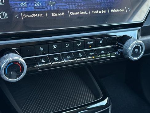 New 2027 Chevrolet Bolt LT w/ Comfort Package image 23