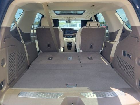 Used 2021 GMC Yukon Denali w/ Denali Premium Package RWD image 5