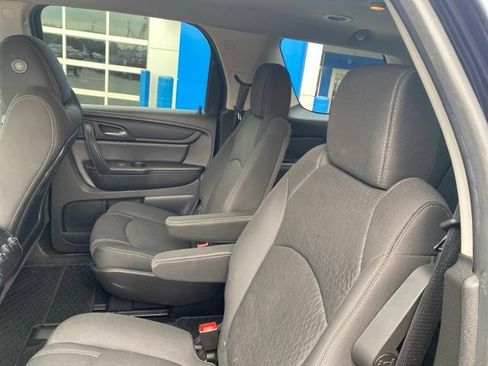 Used 2016 GMC Acadia SLE FWD image 29