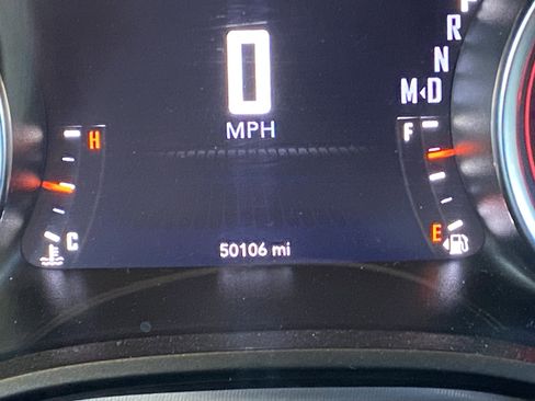 Used 2019 Dodge Challenger R/T w/ Driver Convenience Group RWD image 5