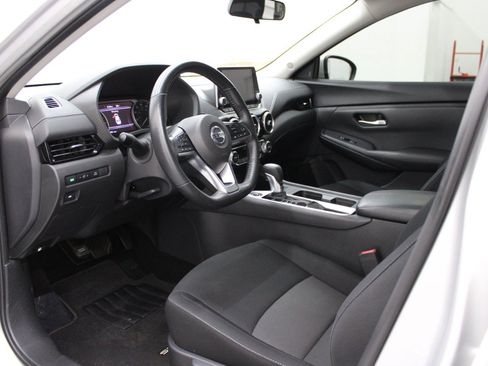 Used 2023 Nissan Sentra SV w/ All-Weather Package FWD image 7