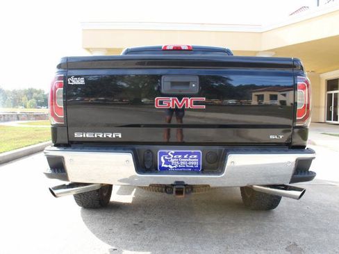 Used 2018 GMC Sierra 1500 SLT w/ SLT Premium Package image 15