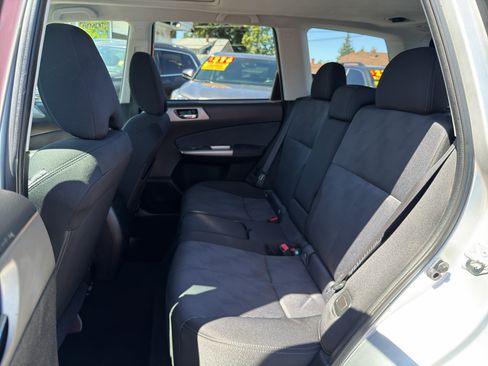 Used 2010 Subaru Forester 2.5X Premium AWD/4WD image 16