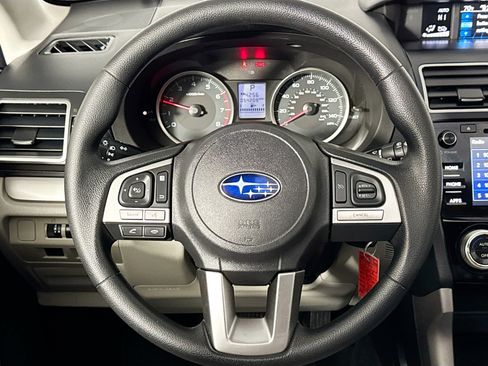Used 2018 Subaru Forester 2.5i Premium w/ All-Weather Package AWD/4WD image 21