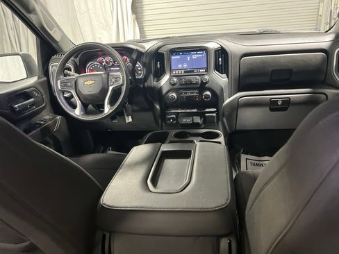 Used 2022 Chevrolet Silverado 2500 LT AWD/4WD image 17