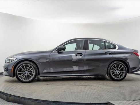 Used 2019 BMW 330i xDrive Sedan w/ Premium Package image 3