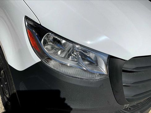 New 2025 Mercedes-Benz Sprinter 3500 image 13