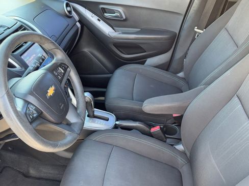 Used 2015 Chevrolet Trax LT w/ LPO, Protection Package image 17