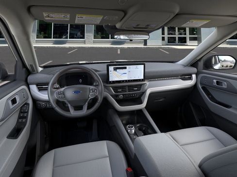 New 2026 Ford Explorer Active w/ Active Comfort Package image 9