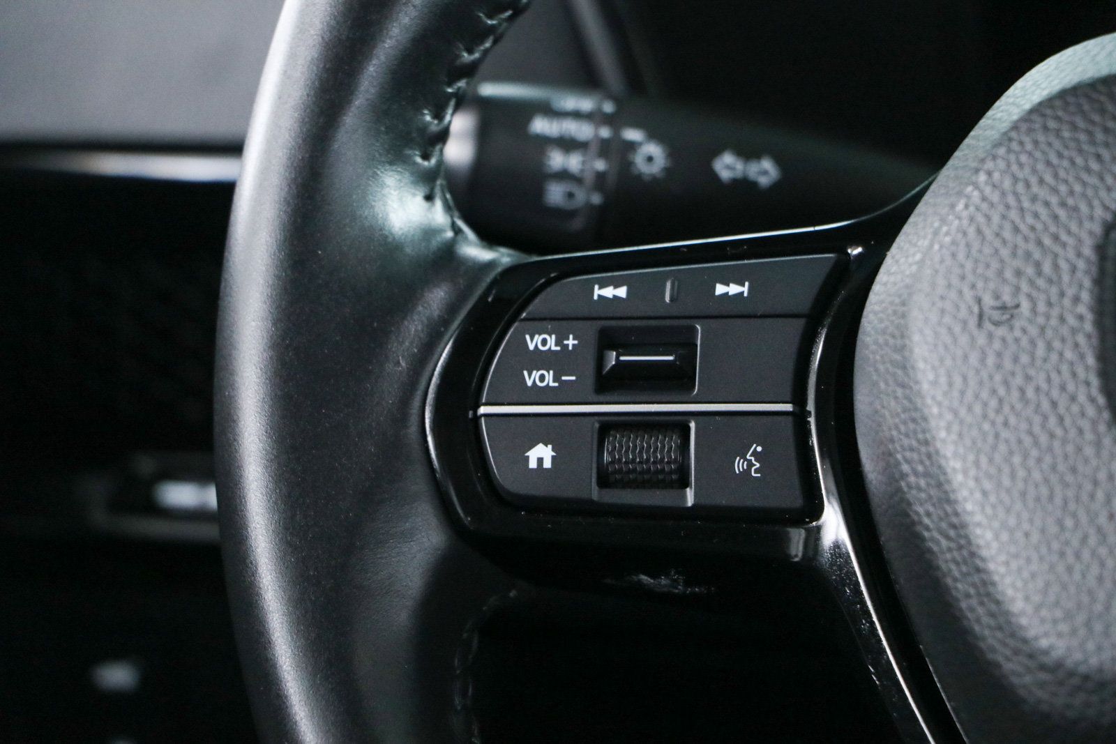Used 2023 Honda CR-V EX-L image 13