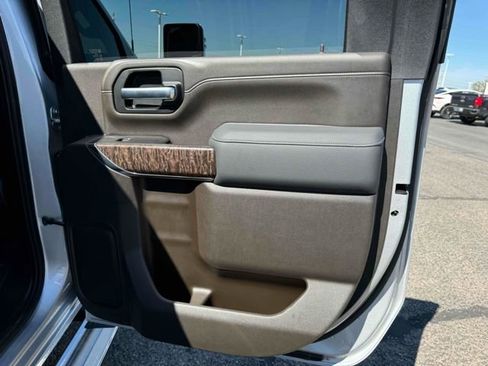 Used 2020 GMC Sierra 3500 Denali w/ Denali Ultimate Package image 14