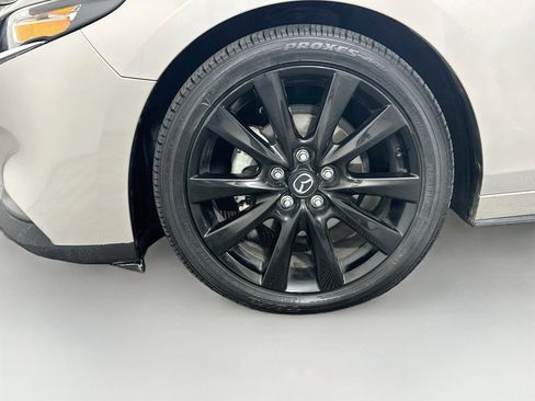 Used 2024 MAZDA MAZDA3 s FWD image 11