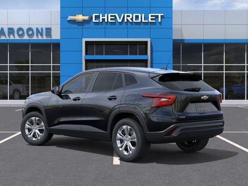New 2026 Chevrolet Trax LS FWD image 3
