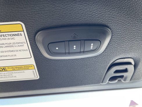 Used 2023 Jeep Wrangler Unlimited Sport image 29