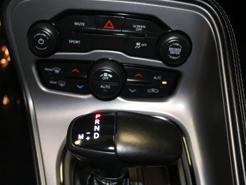 Used 2023 Dodge Challenger SXT RWD image 44
