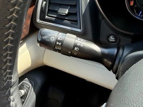 Used 2020 Subaru Ascent Touring w/ Popular Package #3 AWD/4WD image 21