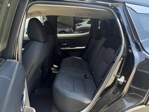 Used 2025 Nissan Kicks SV AWD/4WD image 23