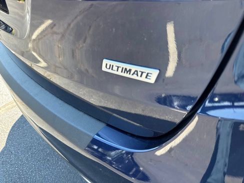 Used 2017 Hyundai Santa Fe FWD image 6
