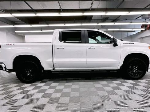 Used 2024 Chevrolet Silverado 1500 RST AWD/4WD image 16
