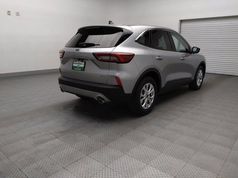 Used 2023 Ford Escape Active image 9
