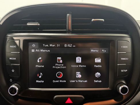 Used 2025 Kia Soul LX w/ LX Technology Package image 36