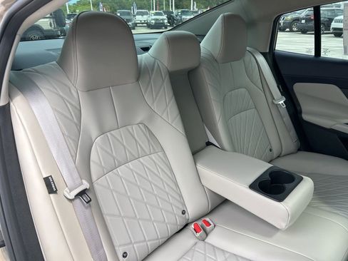 New 2026 Nissan Sentra SL w/ Floor Mat Package FWD image 50