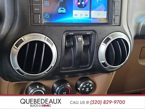Used 2016 Jeep Wrangler Sahara w/ Trailer Tow Group AWD/4WD image 16