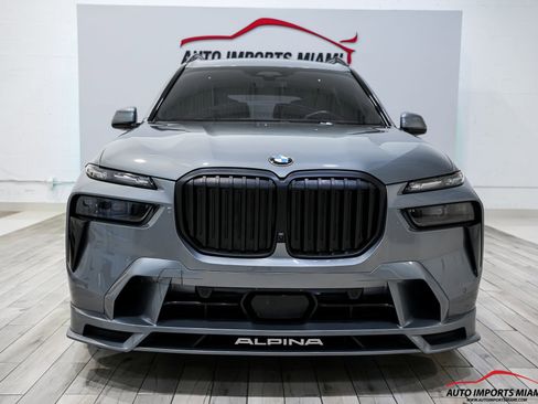 Used 2024 BMW ALPINA XB7 AWD/4WD image 31