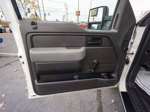 Used 2013 Ford F150 XL w/ HD Payload Pkg image 16