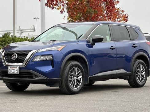 Certified 2021 Nissan Rogue S image 8