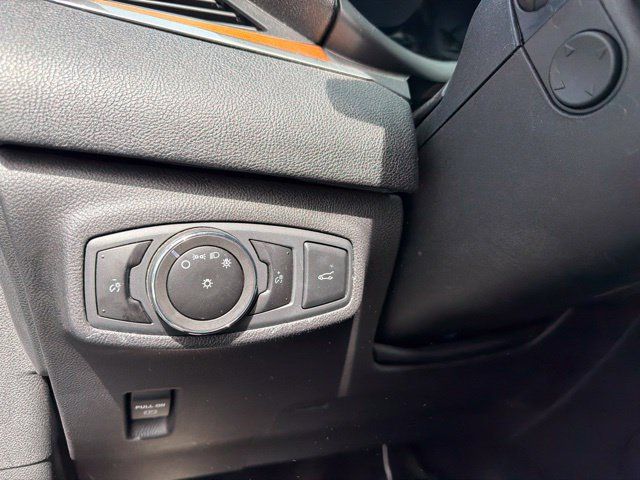 Used 2017 Lincoln MKC Reserve w/ Lincoln MKC Climate Package AWD/4WD image 18