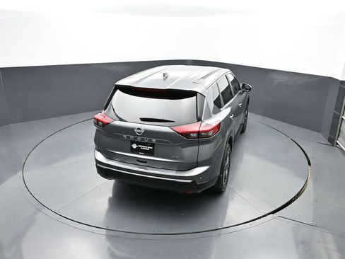 Used 2026 Nissan Rogue SV AWD/4WD image 35