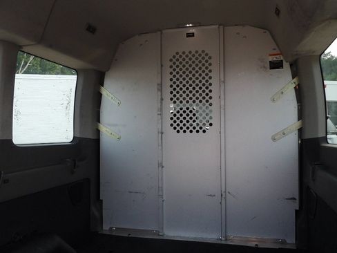 Used 2023 Ford Transit 350 XLT RWD image 32