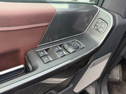 Used 2021 Ford F150 Lariat image 15