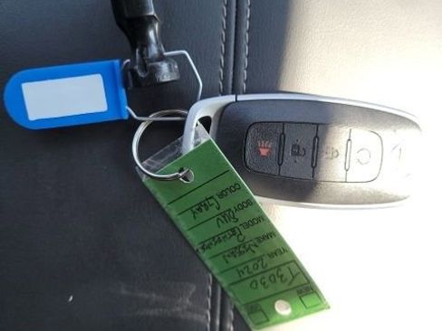 Used 2024 Nissan Pathfinder SV w/ Black Appearance Package FWD image 22